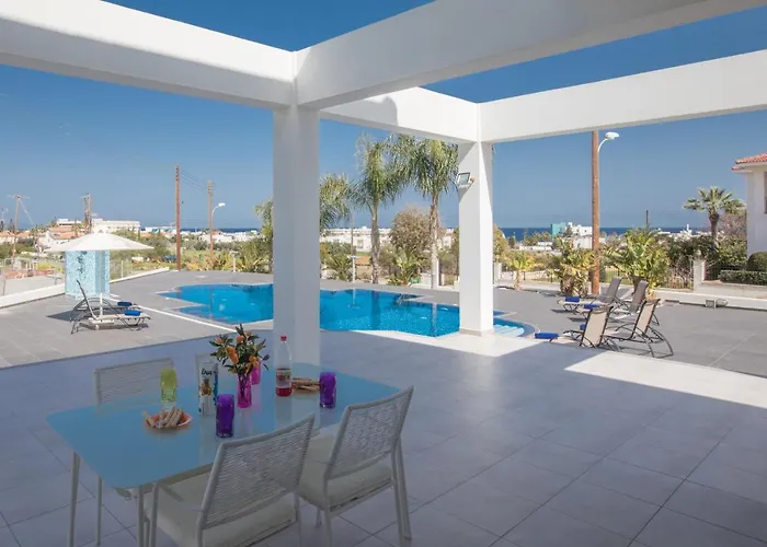 Villa Gardenia Protaras