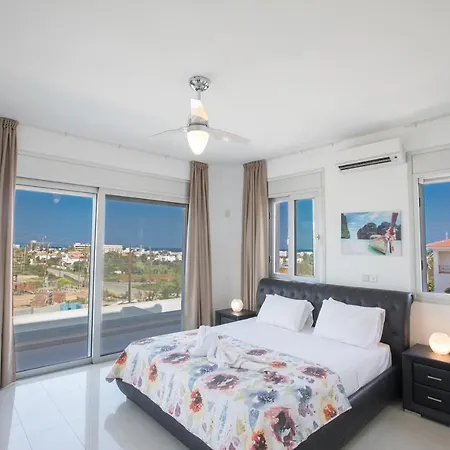 Villa Gardenia Protaras